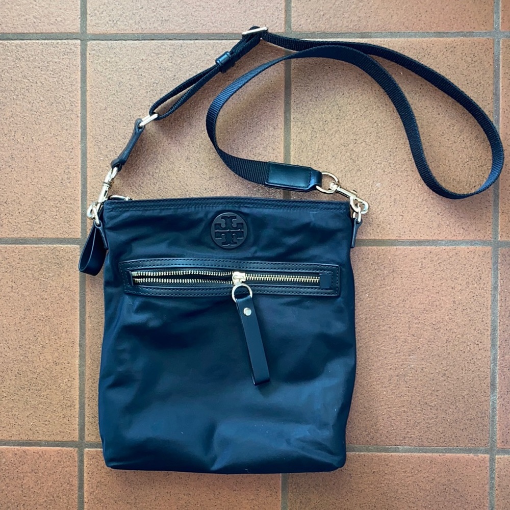 Tory Burch Perry Nylon Swingpack